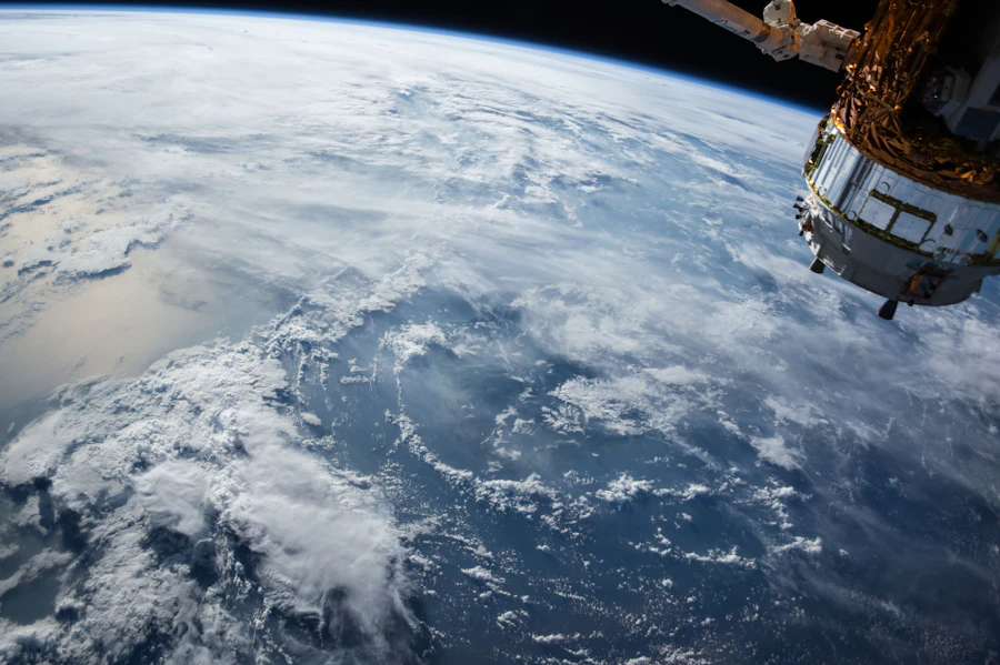 Satellite en orbite au-dessus de la Terre